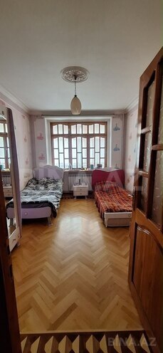 Satılır 4 otaqlı köhnə tikili 105 m², Həzi Aslanov m., photo 3 from 14