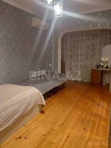 Продаётся 2-комн. вторичка 65 м², м. Ахмедлы, photo 6 from 13