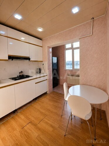 Продаётся 2-комн. вторичка 60 м², пос. Ени Гюнешли, photo 4 from 12