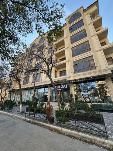 Продаётся 3-комн. новостройка 123 м², м. Иншаатчылар, photo 1 from 24
