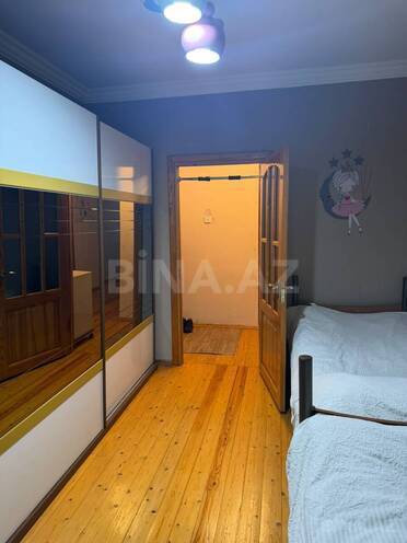 Продаётся 3-комн. вторичка 80 м², пос. Бакиханова, photo 8 from 12