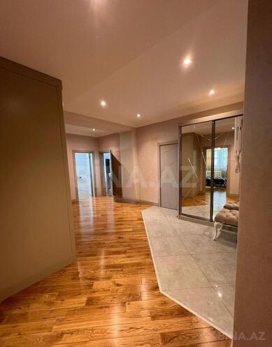 Продается 4-комн. новостройка 195 м², м. Низами, photo 13 from 22