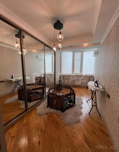 Продается 4-комн. новостройка 195 м², м. Низами, photo 10 from 22