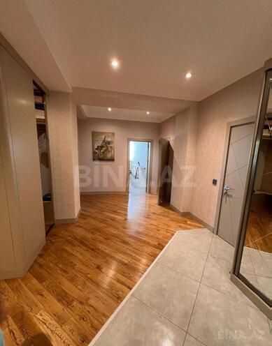 Продается 4-комн. новостройка 195 м², м. Низами, photo 15 from 22