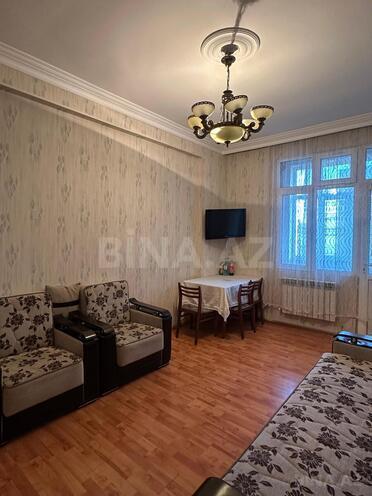 Сдаётся 2-комн. новостройка 55 м², м. Иншаатчылар, photo 1 from 18