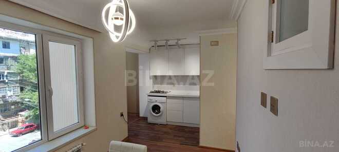 Сдаётся 2-комн. вторичка 35 м², м. Элмляр Академиясы, photo 5 from 9