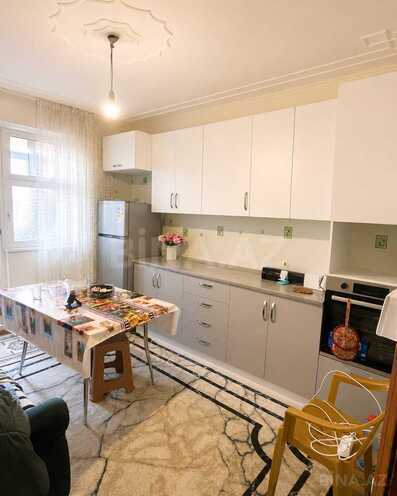 Продаётся 2-комн. вторичка 60 м², м. Халглар Достлугу, photo 5 from 6