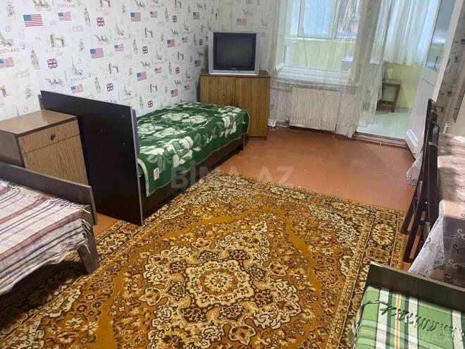 İcarəyə verilir 1 otaqlı köhnə tikili 35 m², İnşaatçılar m., photo 1 from 9