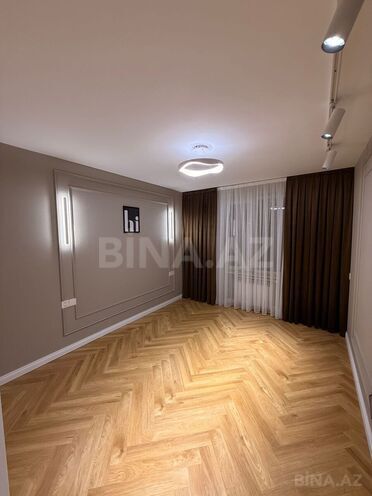 Продаётся 2-комн. вторичка 45 м², м. Элмляр Академиясы, photo 5 from 19