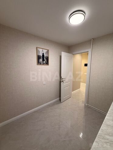 Продаётся 2-комн. вторичка 45 м², м. Элмляр Академиясы, photo 16 from 19