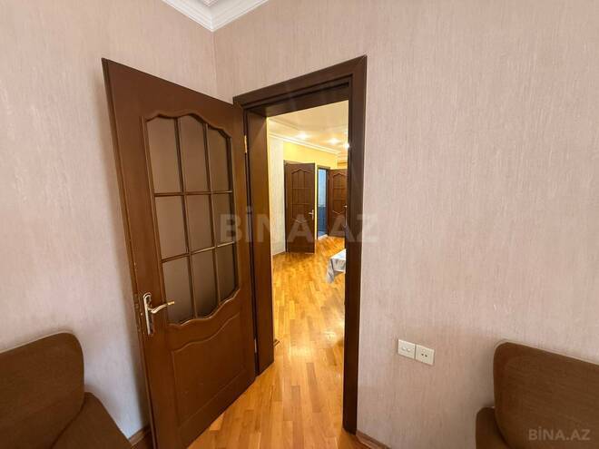 Сдаётся 3-комн. новостройка 130 м², Насиминский  р., photo 13 from 19