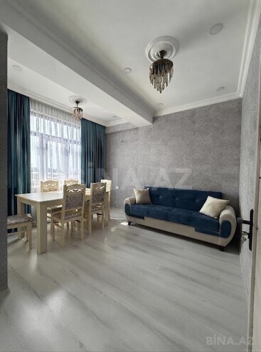 Сдаётся 2-комн. новостройка 55 м², м. Нефтчиляр, photo 1 from 7