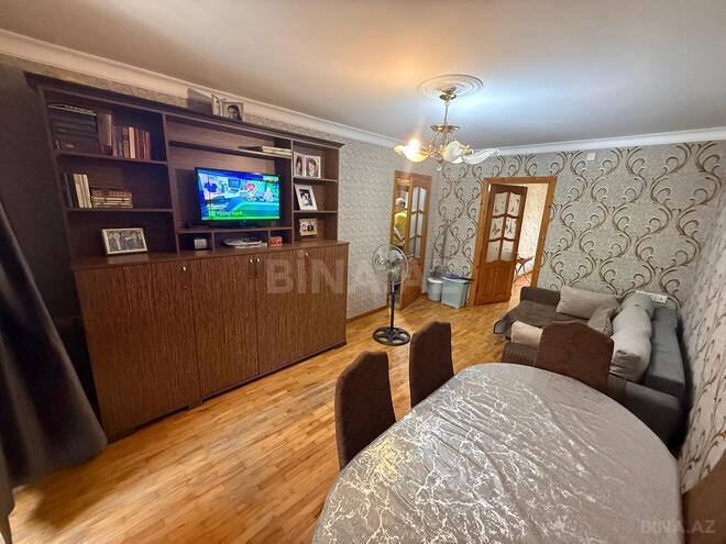 Продаётся 3-комн. вторичка 70 м², м. Нефтчиляр, photo 5 from 18