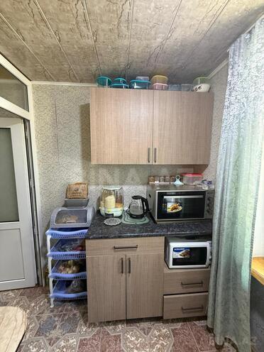 Продаётся 3-комн. вторичка 70 м², м. Нефтчиляр, photo 4 from 18