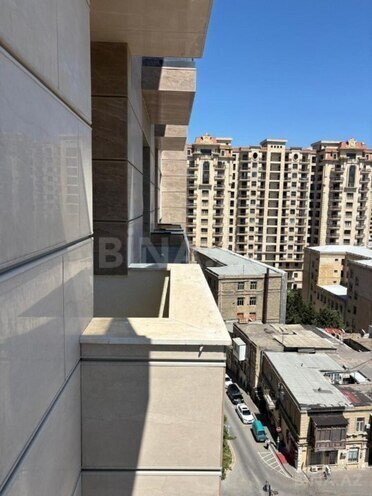 Satılır 5 otaqlı yeni tikili 267 m², Sahil m., photo 4 from 15