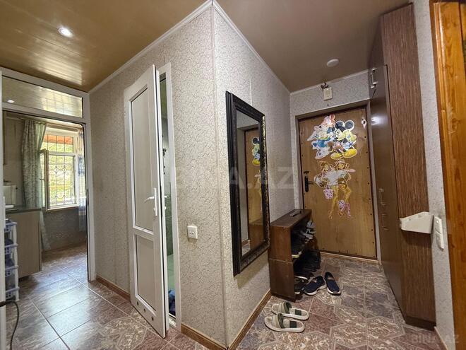 Продаётся 3-комн. вторичка 60 м², м. Нефтчиляр, photo 14 from 26