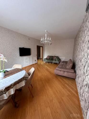 Продаётся 2-комн. вторичка 75 м², м. Элмляр Академиясы, photo 4 from 15