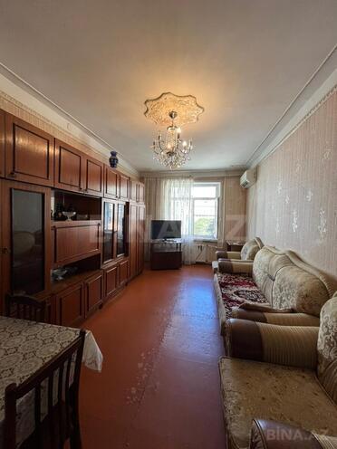 Satılır 2 otaqlı köhnə tikili 60 m², Həzi Aslanov m., photo 1 from 22
