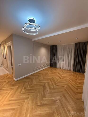 Продаётся 2-комн. вторичка 45 м², м. Элмляр Академиясы, photo 4 from 24