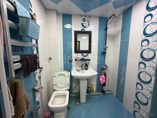Satılır 3 otaqlı köhnə tikili 75 m², İnşaatçılar m., photo 13 from 14