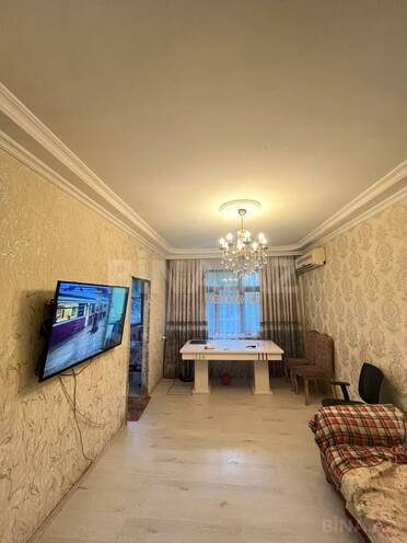 Satılır 3 otaqlı köhnə tikili 70 m², Memar Əcəmi m., photo 1 from 18