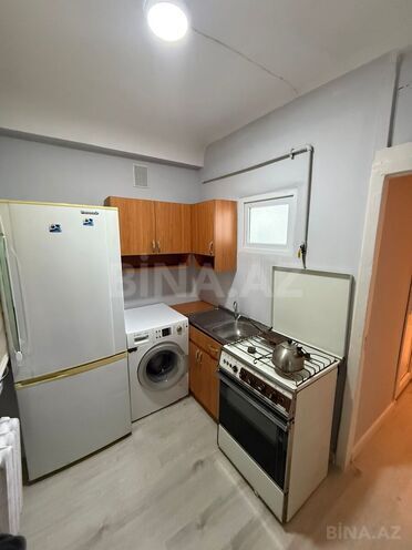 İcarəyə verilir 2 otaqlı köhnə tikili 70 m², İnşaatçılar m., photo 11 from 19