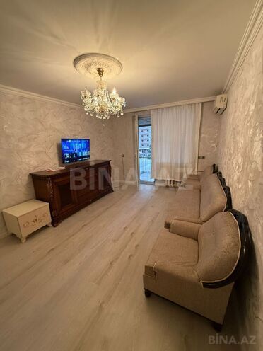 İcarəyə verilir 2 otaqlı köhnə tikili 70 m², İnşaatçılar m., photo 8 from 19