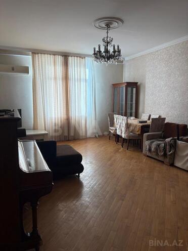 İcarəyə verilir 3 otaqlı yeni tikili 100 m², İnşaatçılar m., photo 3 from 13