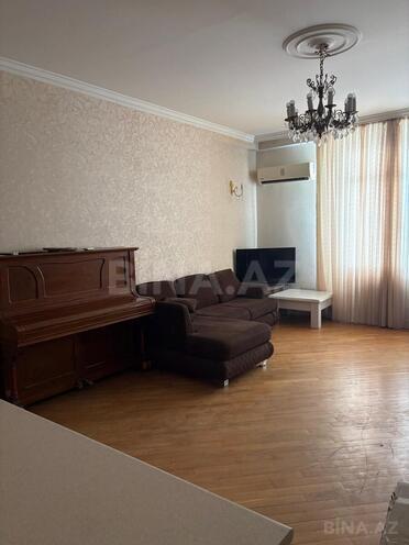 İcarəyə verilir 3 otaqlı yeni tikili 100 m², İnşaatçılar m., photo 1 from 13