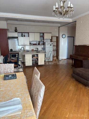 İcarəyə verilir 3 otaqlı yeni tikili 100 m², İnşaatçılar m., photo 8 from 13