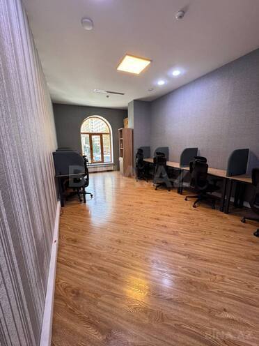 Сдаётся 4-комн. офис 150 м², Насиминский  р., photo 3 from 16