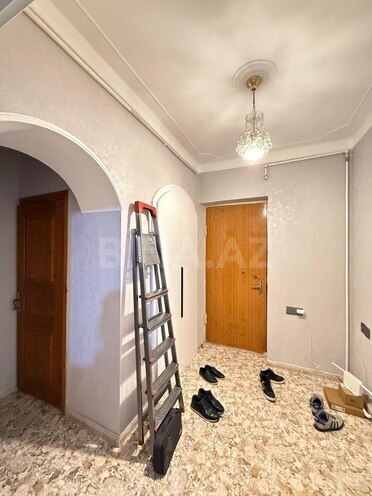 Satılır 3 otaqlı köhnə tikili 95 m², Elmlər Akademiyası m., photo 10 from 18