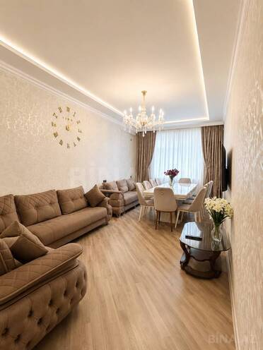 Продаётся 4-комн. новостройка 122 м², photo 1 from 12