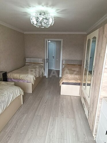 Продаётся 3-комн. вторичка 75 м², м. Нариман Нариманов, photo 5 from 11
