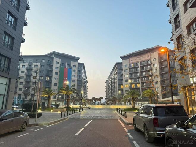 Satılır 5 otaqlı yeni tikili 254 m², Ağ şəhər q., photo 1 from 9