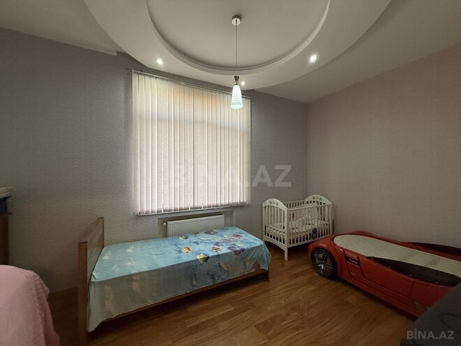 Satılır 6 otaqlı həyət evi/bağ evi 400 m², Novxanı q., photo 17 from 21