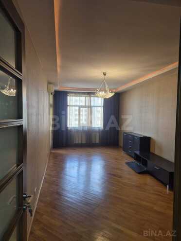 Продаётся 3-комн. новостройка 100 м², м. 28 мая, photo 1 from 16