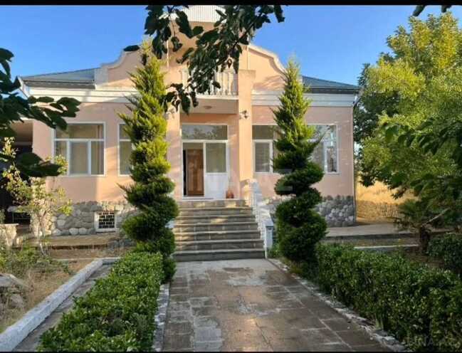 Satılır 4 otaqlı həyət evi/bağ evi 400 m², Mərdəkan q., photo 1 from 22