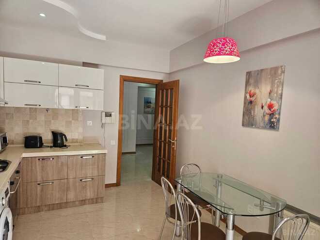 Сдаётся 3-комн. новостройка 120 м², м. Низами, photo 15 from 22