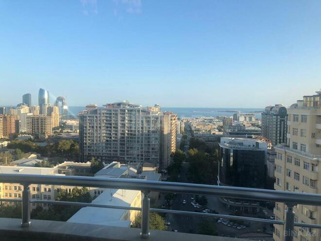 Сдаётся 4-комн. новостройка 217 м², м. 28 мая, photo 6 from 24