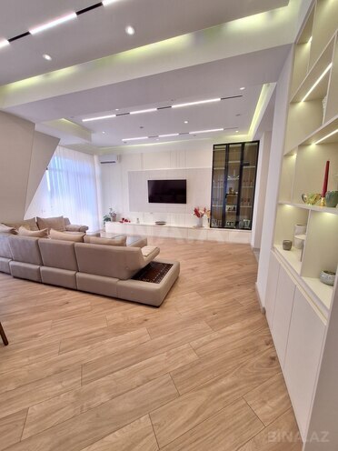 Продаётся 4-комн. новостройка 180 м², м. 28 мая, photo 1 from 26
