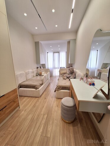 Продаётся 4-комн. новостройка 180 м², м. 28 мая, photo 8 from 26