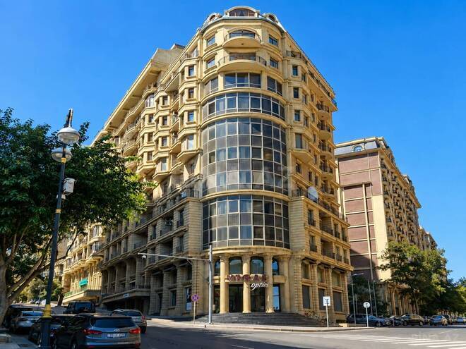 Satılır 4 otaqlı yeni tikili 210 m², İçəri Şəhər m., photo 3 from 23