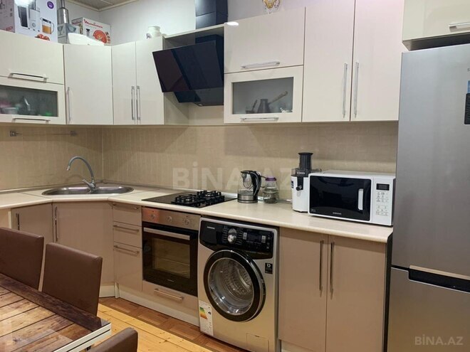 Продаётся 2-комн. новостройка 75 м², Абшеронcкий  р., photo 9 from 12