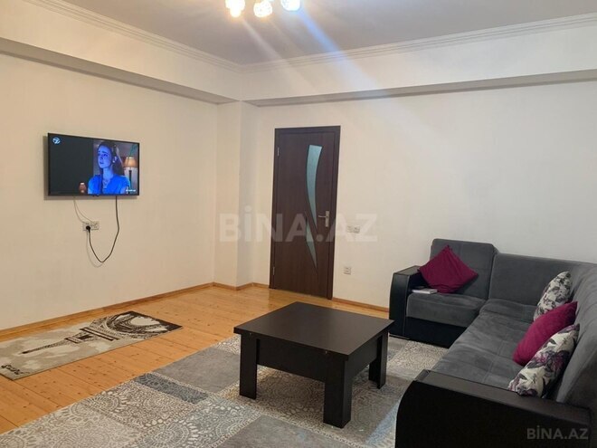 Продаётся 2-комн. новостройка 75 м², Абшеронcкий  р., photo 1 from 12