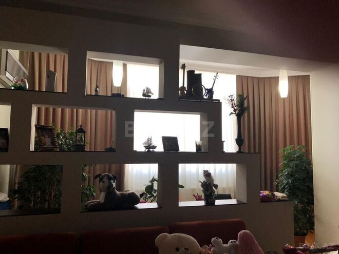 Satılır 3 otaqlı köhnə tikili 105 m², İnşaatçılar m., photo 3 from 17
