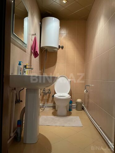 Satılır 3 otaqlı köhnə tikili 105 m², İnşaatçılar m., photo 15 from 17