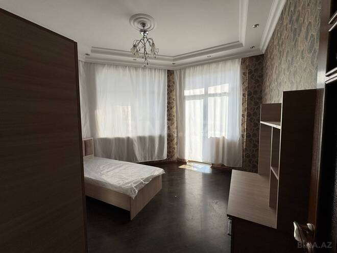 Сдаётся 3-комн. новостройка 125 м², м. Низами, photo 9 from 19