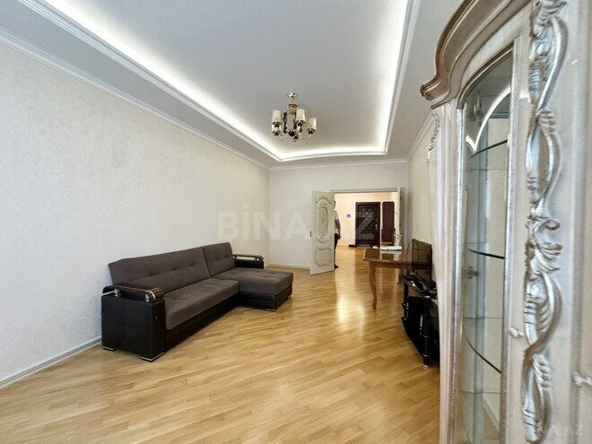 Сдаётся 3-комн. новостройка 130 м², м. Иншаатчылар, photo 4 from 25