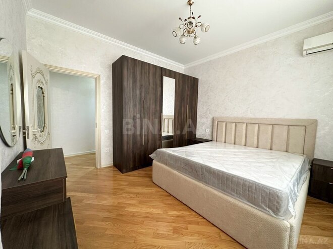 Сдаётся 3-комн. новостройка 130 м², м. Иншаатчылар, photo 10 from 25
